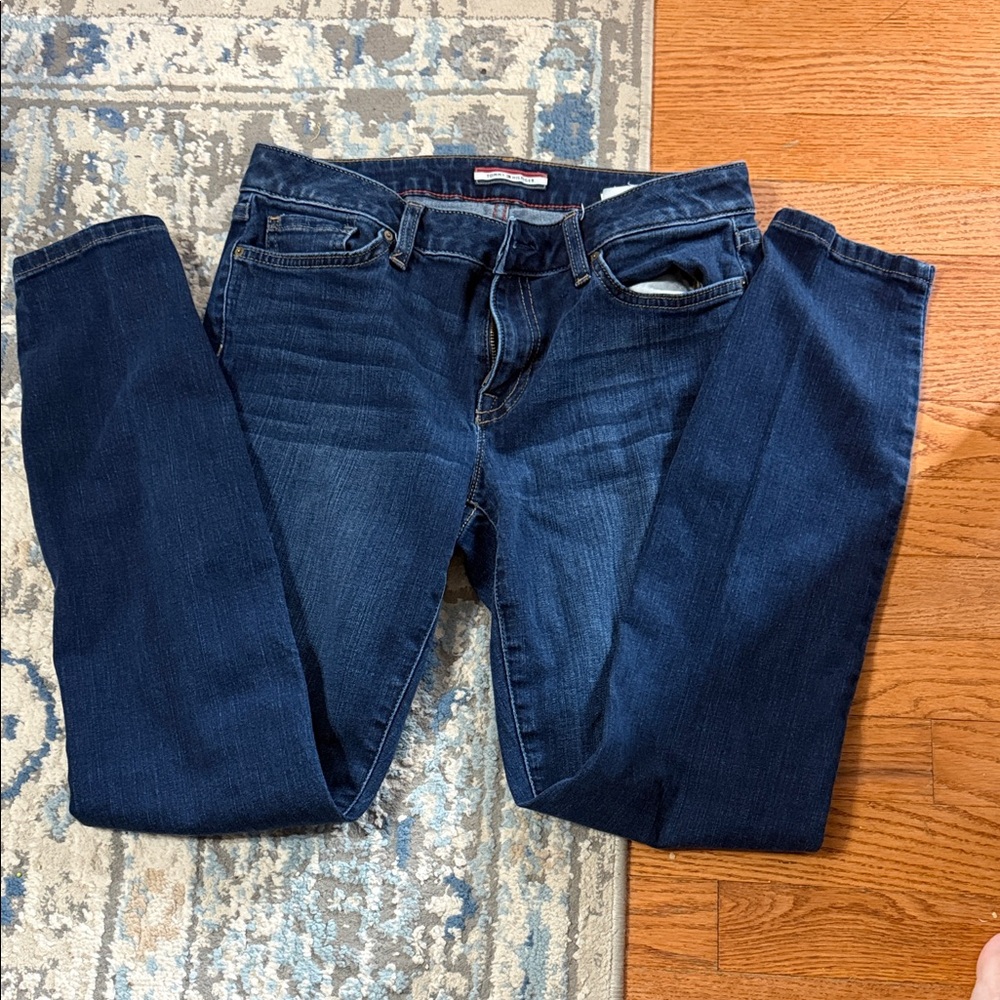 Tommy Hilfiger Women's Dark Blue Skinny Jeans